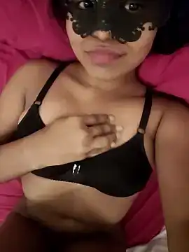 Bella_Luna18