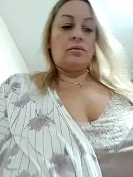 Liana_MilfHot